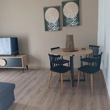 La Bella Casa * Kavála